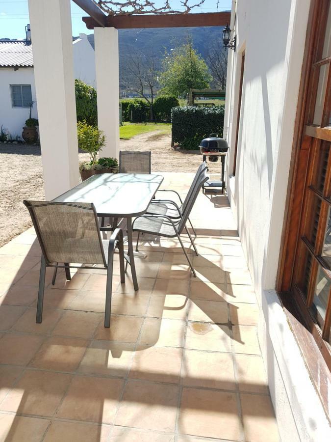 Chevandeaux 1 - Merlot Franschhoek Dış mekan fotoğraf
