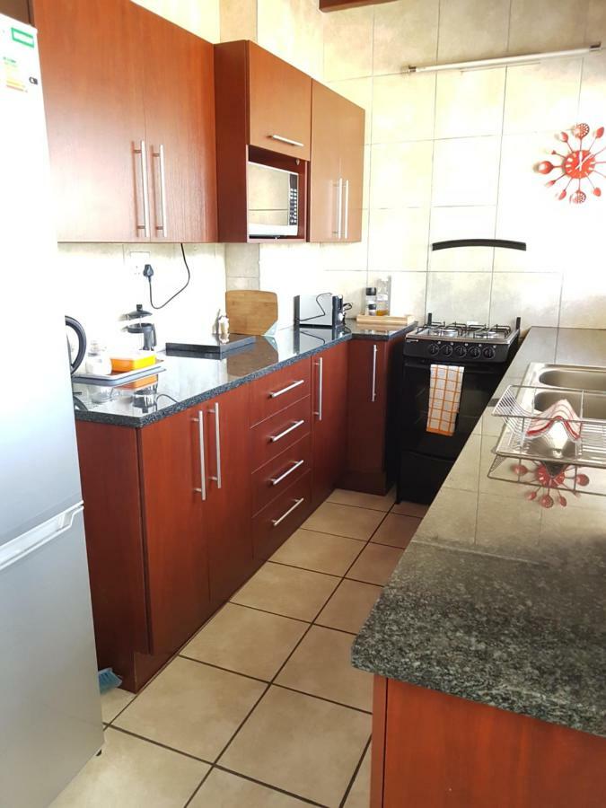 Chevandeaux 1 - Merlot Franschhoek Dış mekan fotoğraf